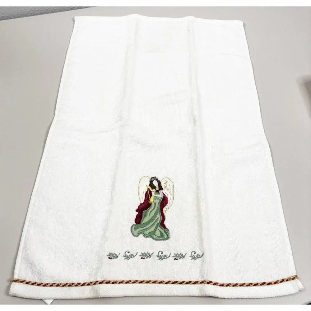 VTG St Nicholas Square 25x16 Angel Hand Towels (Set Of 2) Cream 100% Cotton GUC